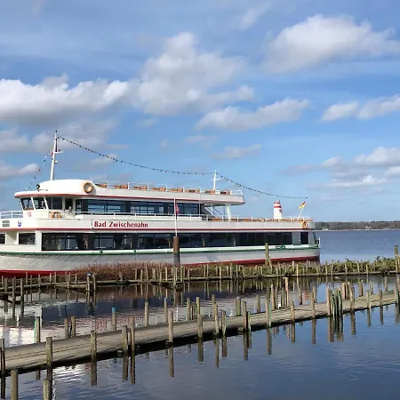 شقة Moderne Am Yachthafen باد سفيشنآن